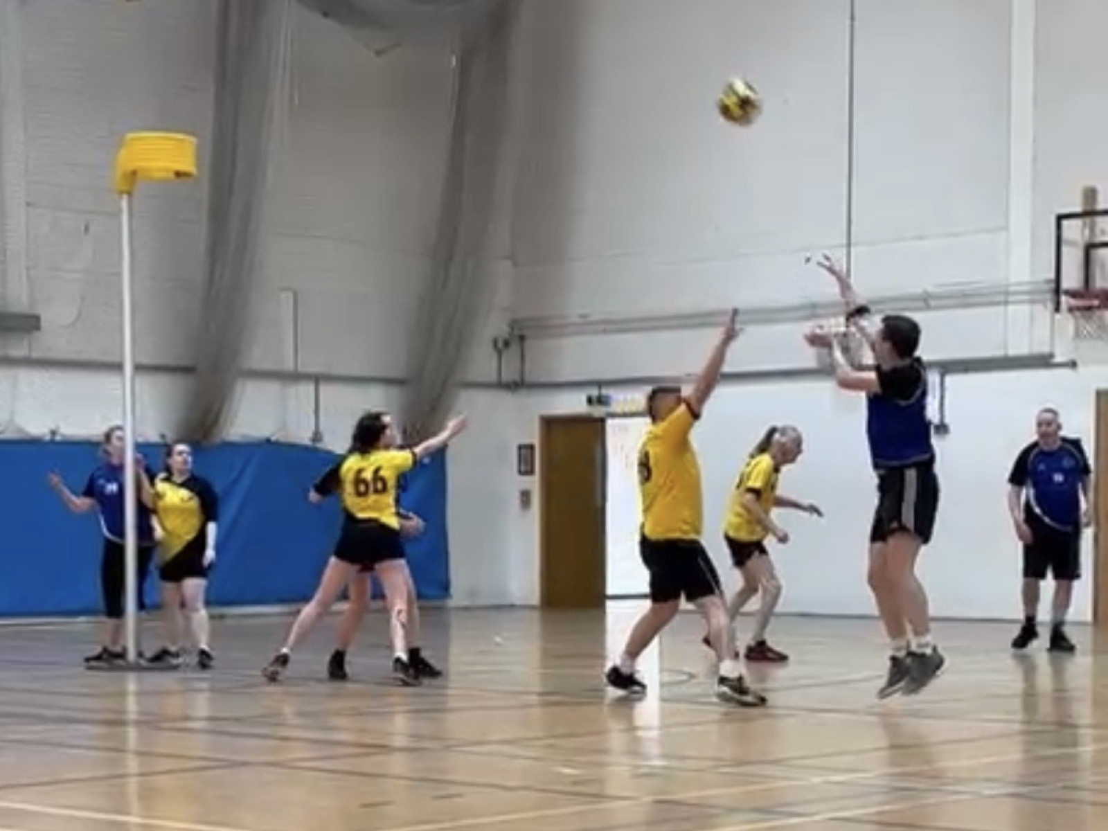 Croydon 3 play well against Bec 3